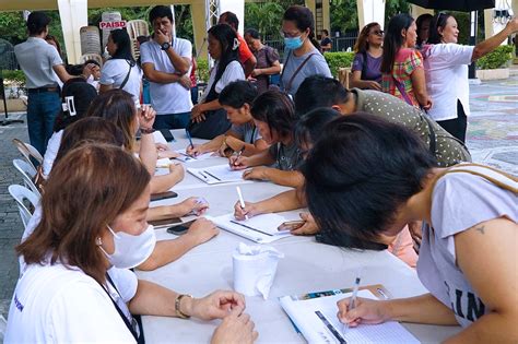 Quezon City residents may now apply fo.